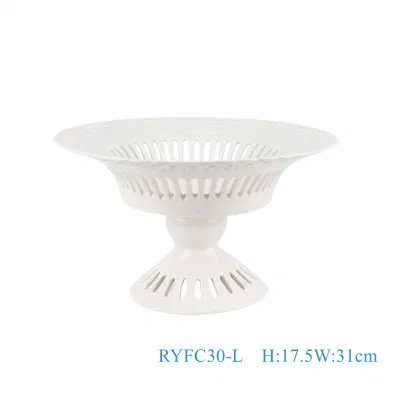Чисто белая полая керамическая тарелка для фруктовых конфет с высокой подставкой
